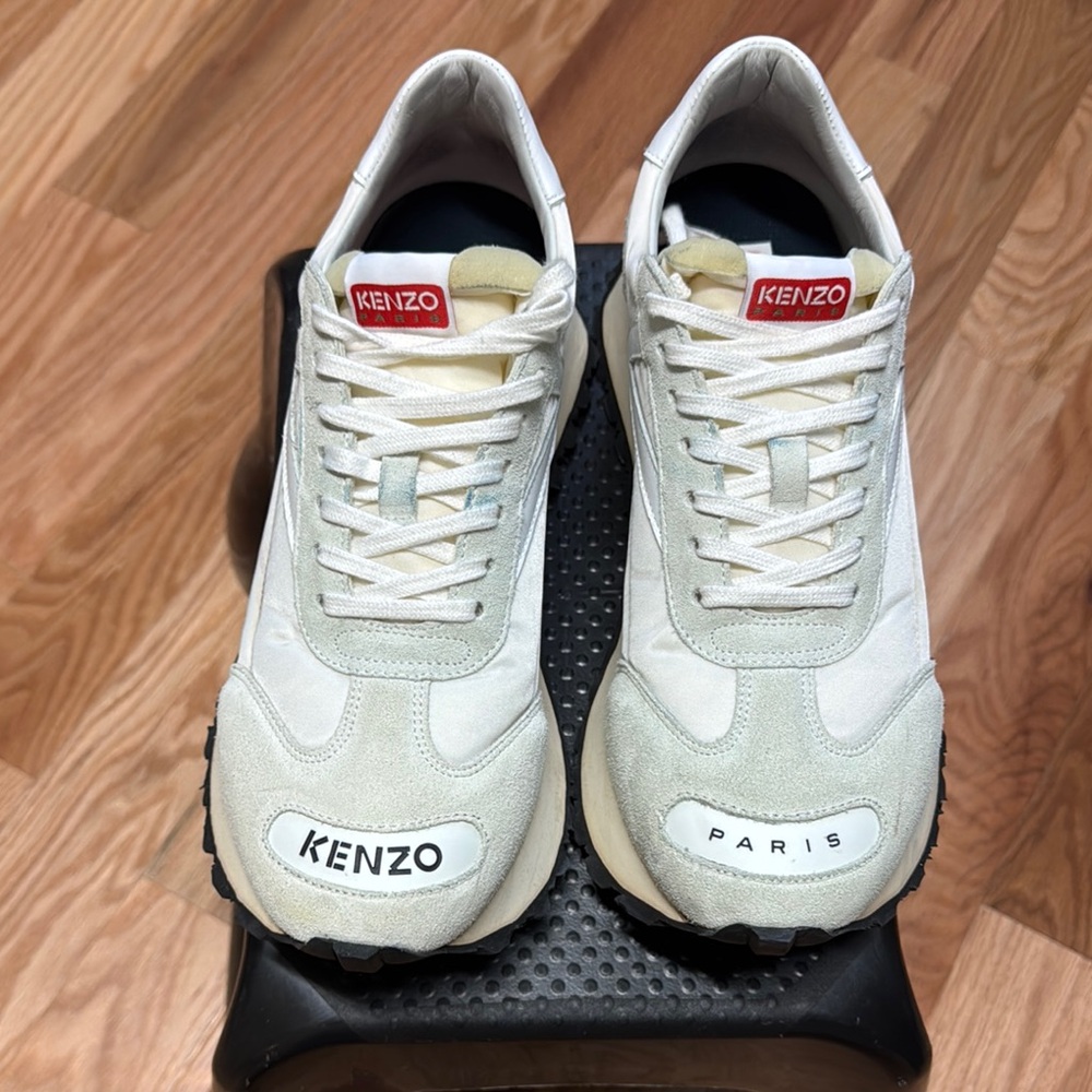 Kenzo White and Red Sneakers